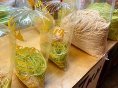 -席娜卡琳火车铁道夜市