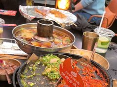 -何师烧烤Pro ·江湖川菜·小龙虾·精酿啤酒(太古里旗舰店)