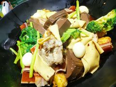 -万记麻辣烫国展总店