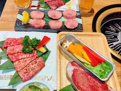 -炼火烤肉店