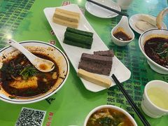 -令氏家外家周秦食府(高新店)