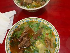 -金杨拉面王小吃面馆·牛三宝面·红烧牛肉粉