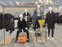 -肃宁华斯国际裘皮城