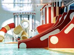 -涨巢·潮玩水疗局