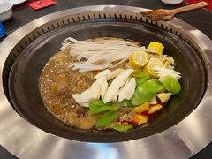 -田家大院东北农家菜铁锅炖(西安总店)