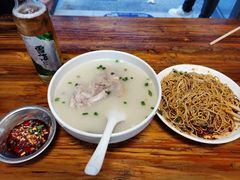 -中和裴氏蹄花(府河路店)