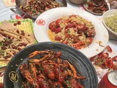 -肥肥虾庄·金牌油焖大虾(汉口城市广场店)