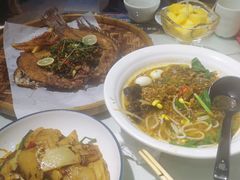 -茶花妹子云南餐厅(传媒大学店)