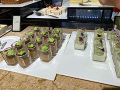 -大中华希尔顿酒店-念自助餐·嗨啤·小龙虾