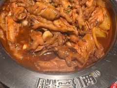 -胖哥俩肉蟹煲(华贸店)