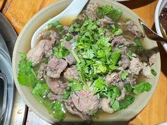 -大众跷脚牛肉馆·非遗传承单位(峨眉山店)