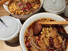 -麻婆婆白家肥肠粉(海岸城店)