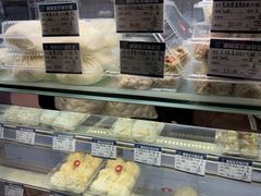 -白玉兰食品甜凤店(合生汇店)