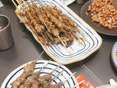 -许哥东北烧烤·铁丳烤串·宫后夹肉(繁花中心店)
