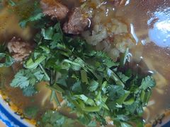 -魏旺湖北正宗牛肉面(硚口公园店)