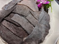-二荆条·蜀鲜汇城市森林火锅