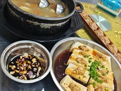 -盛得农家美食·无花果浸鸡·古法烧鸡·竹筒饭(白水寨森林海店)