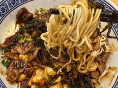 -沪西老弄堂面馆(定西路店)