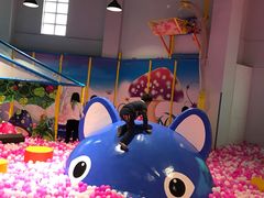 -蒙特利亲子乐园