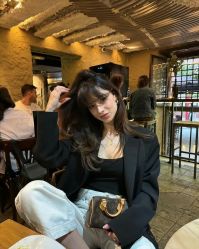 -SWANK SALON