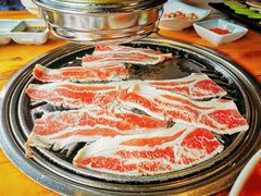 -唯成•韩国炭火烤肉 유성고기