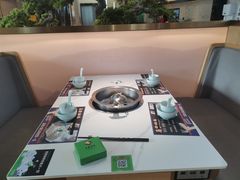 -马家斑.鲜鱼火锅(松湖万科店)