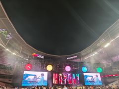-上海体育场