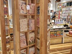 -猫的天空之城概念书店(苏州平江店)