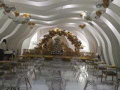 -新华书店(解放中路店)