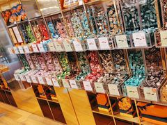 -VENCHI 闻绮(上海佛罗伦萨小镇店)