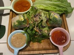 -越弥越南传统美食馆