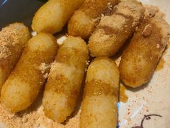 -爆炸头阿姨小四川正宗川味小吃(无任何分店)