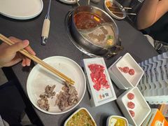 -魁牛·潮汕牛肉自助火锅(沈辽路万达店)