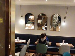 -港丽餐厅(来福士店)