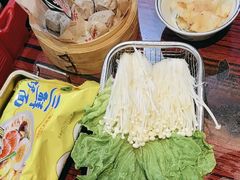 -沙胆彪炭炉牛杂煲(成都玉林店)