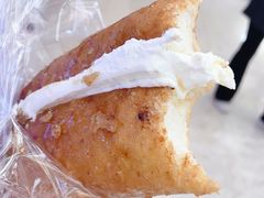 焦糖牛角包-PAPER STONE BAKERY(天环店)