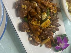 -六和聚传统烤鸭.天津菜(和平店)