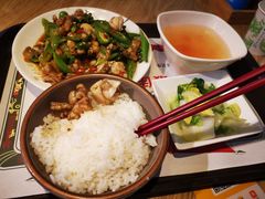 鲜花椒牛蛙饭-哇蛙牛功夫面渝都料理(龙阳广场店)