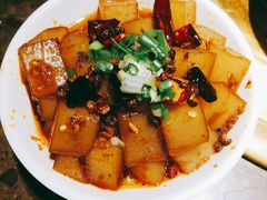 -沪小二炭火蛙锅(淮海中路美食不夜城店)