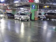 -北京南站-立体停车场