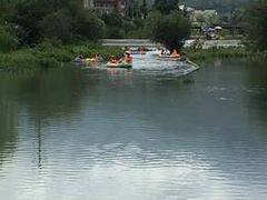 -仙山谷激浪漂流