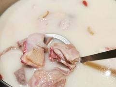 -捞王锅物料理(上海世茂广场店)