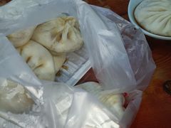 猪肉大葱包子-天津包子铺(万泉庄店)