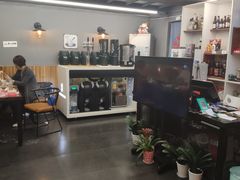-老谭虾王蟹皇·龙虾·烧烤(蝴蝶湾店)