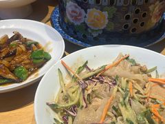 -关东小磨东北菜(上海长风大悦城店)