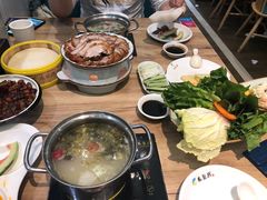 -龙聚德北京烤鸭(沙坪坝华宇A馆店)