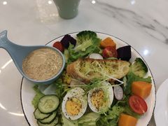 -丽莎沙拉轻食餐厅(国贸店)