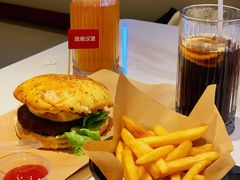 -必胜客(大悦城店)