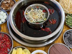鸳鸯锅底-渝味黄姐火锅(黄泥村店)