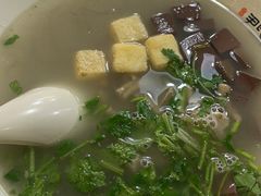 -百年尹氏汤包(湖南路狮子桥店)